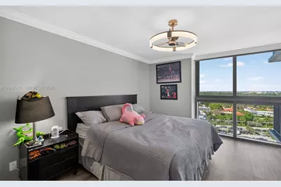 [Address not provided], Miami Beach, FL 33140 - Photo 31