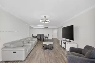 [Address not provided], Miami Beach, FL 33140 - Photo 9