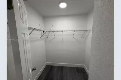 7155 W 2nd Way, Hialeah, FL 33014 - Photo 27