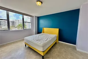3180 S Ocean Dr, Hallandale Beach, FL 33009 - Photo 35