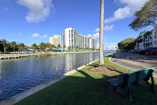 3165 NE 184th St, Aventura, FL 33160 - Photo 15