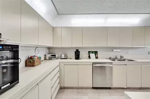 1201 S Ocean Dr, Hollywood, FL 33019 - Photo 17