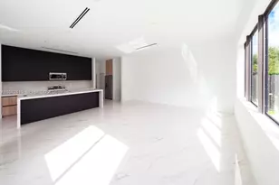 17921 SW 149th Ct, Miami, FL 33187 - Photo 13