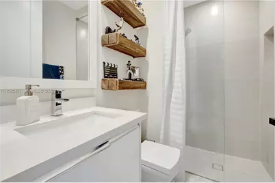 6630 NW 104th Path #0, Doral, FL 33178 - Photo 7