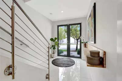 6630 NW 104th Path #0, Doral, FL 33178 - Photo 5