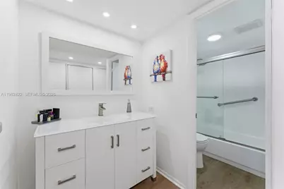575 Crandon Blvd #707, Key Biscayne, FL 33149 - Photo 13
