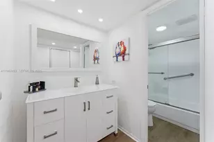 575 Crandon Blvd, Key Biscayne, FL 33149 - Photo 13