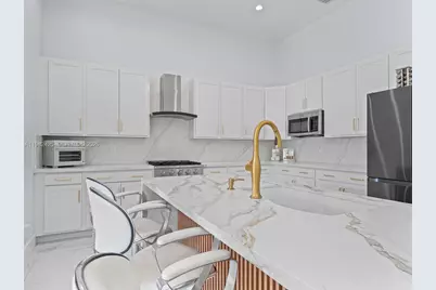 14478 SW 21st St, Miami, FL 33175 - Photo 9