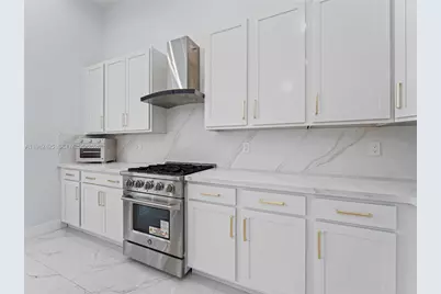 14478 SW 21st St, Miami, FL 33175 - Photo 11