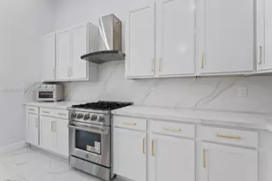 14478 SW 21st St, Miami, FL 33175 - Photo 11