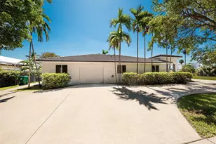 4145 SW 84th Ct, Miami, FL 33155 - Photo 3