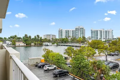 1455 N Treasure Dr #5E, North Bay Village, FL 33141 - Photo 3