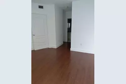 5077 NW 7th St #1006, Miami, FL 33126 - Photo 9