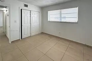 8287 NE Miami Ct, Miami, FL 33138 - Photo 7