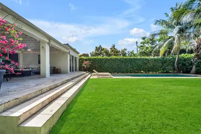 540 SW 27th Rd #0, Miami, FL 33129 - Photo 5