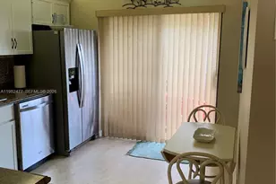 8042 SE Villa Cir, Hobe Sound, FL 33455 - Photo 5