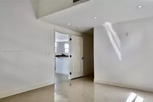 1721 Fletcher St, Hollywood, FL 33020 - Photo 7