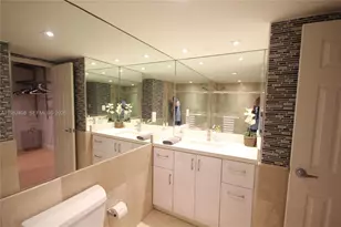 5161 Collins Ave, Miami Beach, FL 33140 - Photo 25