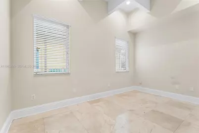 2665 NW 100th Ave, Doral, FL 33172 - Photo 17