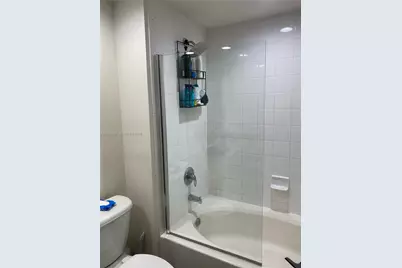 2000 N Bayshore Dr #506, Miami, FL 33137 - Photo 11