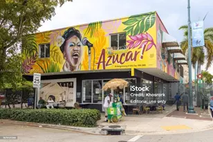 1021 NW 3rd St, Miami, FL 33128 - Photo 15