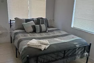 1021 NW 3rd St, Miami, FL 33128 - Photo 11