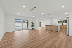 437 NW 13th Dr, Boca Raton, FL 33486 - Photo 3