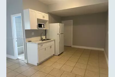 11440 SW 47th St #Rear, Miami, FL 33165 - Photo 5