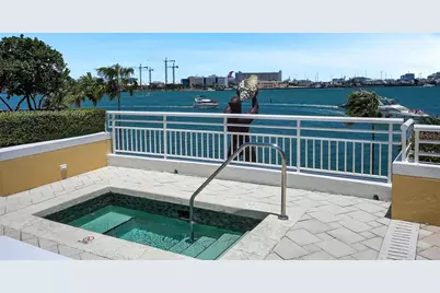 808 Brickell Key Dr #3702, Miami, FL 33131 - Photo 13