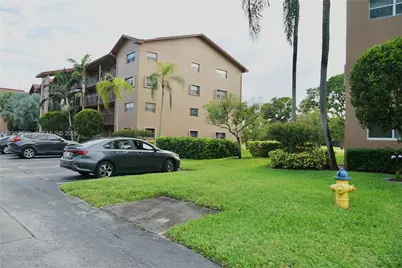 100 SW 130th Ter #211C, Pembroke Pines, FL 33027 - Photo 113