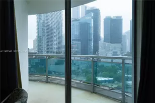 350 S Miami Ave, Miami, FL 33130 - Photo 21