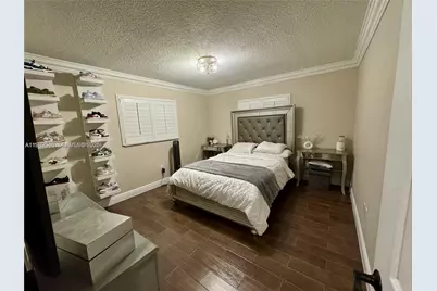 15101 Garvock Pl, Miami Lakes, FL 33016 - Photo 21