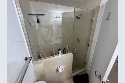 1060 Brickell Ave #3607, Miami, FL 33131 - Photo 13