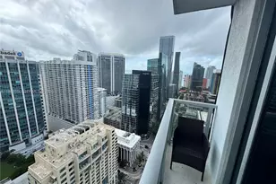 1060 Brickell Ave, Miami, FL 33131 - Photo 17
