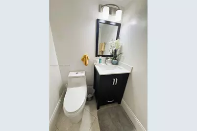 1143 NW 123rd Ct #607, Miami, FL 33182 - Photo 7