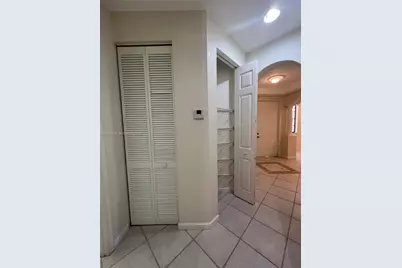 2816 Kinsington Cir #28-1, Weston, FL 33332 - Photo 29