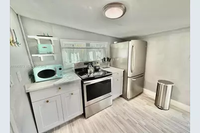 213 N E St, Lake Worth, FL 33460 - Photo 5