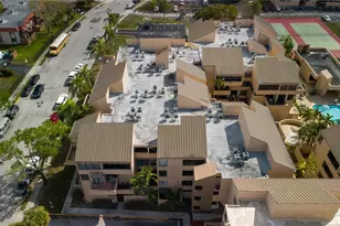 10500 SW 108th Ave, Miami, FL 33176 - Photo 9