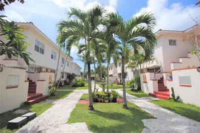 1203 Marseille Dr #21, Miami Beach, FL 33141 - Photo 1