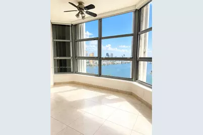 3500 Mystic Pointe Dr #3701, Aventura, FL 33180 - Photo 5
