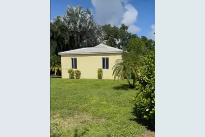 1015 NE 112th St, Biscayne Park, FL 33161 - Photo 1