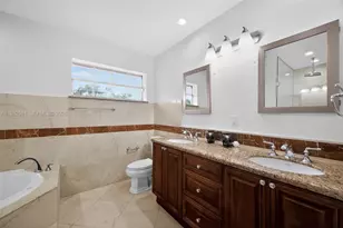 8651 NE 10th Ct, Miami, FL 33138 - Photo 13