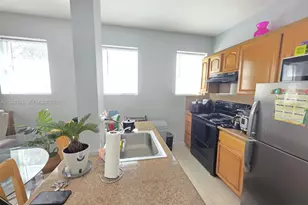 1027 Pennsylvania Ave, Miami Beach, FL 33139 - Photo 5