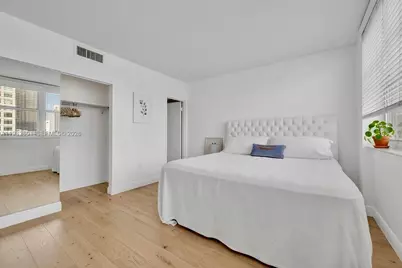 801 Brickell Bay Dr #1262, Miami, FL 33131 - Photo 21