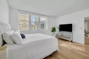 801 Brickell Bay Dr, Miami, FL 33131 - Photo 7