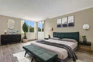 20100 W Country Club Dr, Aventura, FL 33180 - Photo 13