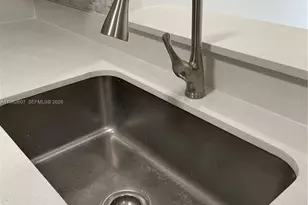 365 NE 125th St, North Miami, FL 33161 - Photo 5