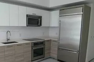 1300 Brickell Bay Dr, Miami, FL 33131 - Photo 23