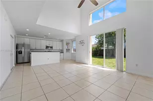 2022 SE 18th St, Homestead, FL 33035 - Photo 3