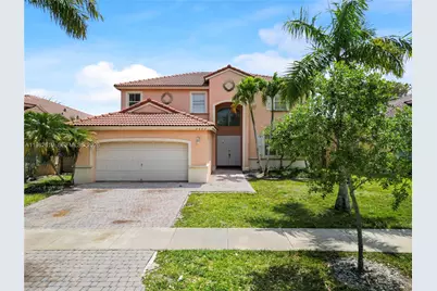 2022 SE 18th St, Homestead, FL 33035 - Photo 1